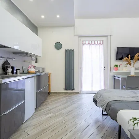 Holiday Homes Rome - Portuense 21 - Studio With Little Private Garden Exterior photo